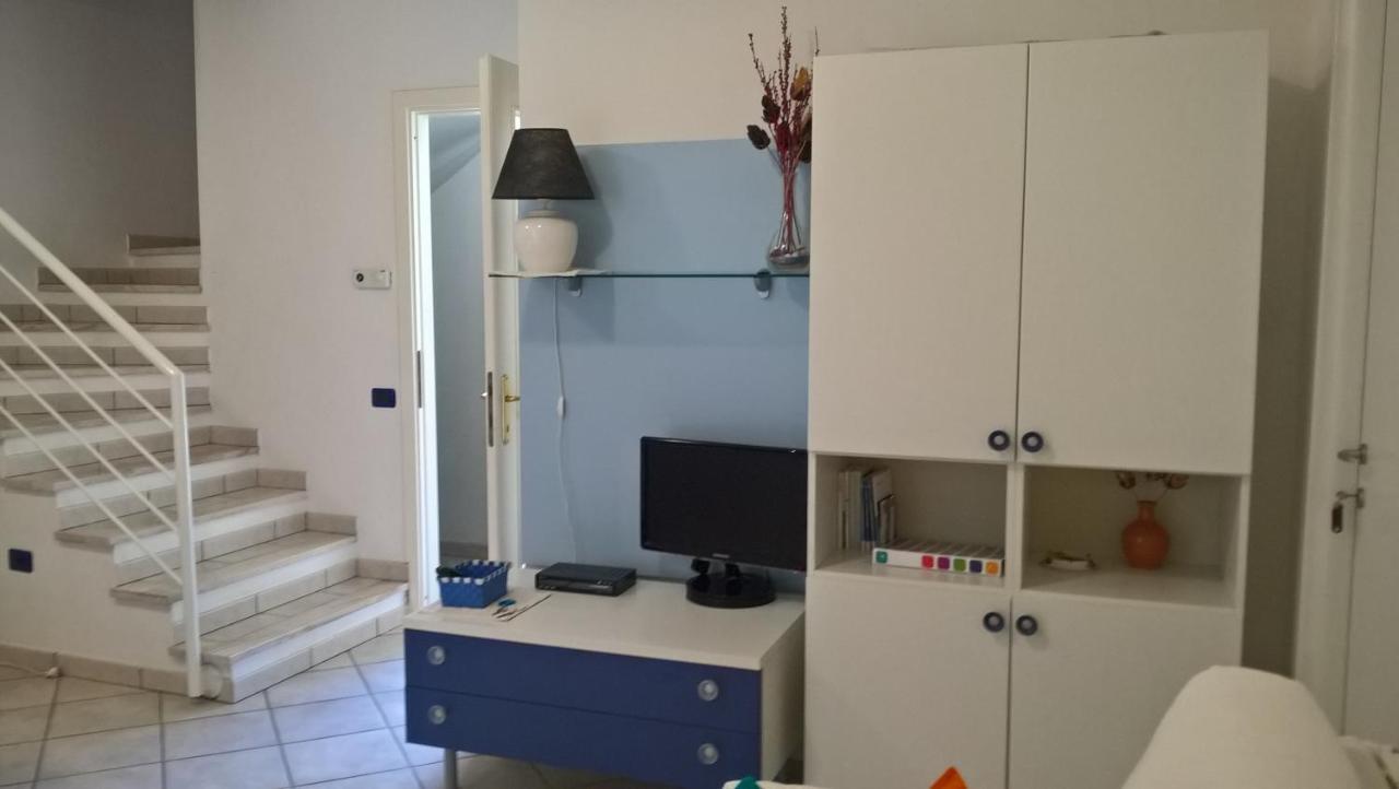 הוילה קיה La Casa Nel Borgo מראה חיצוני תמונה